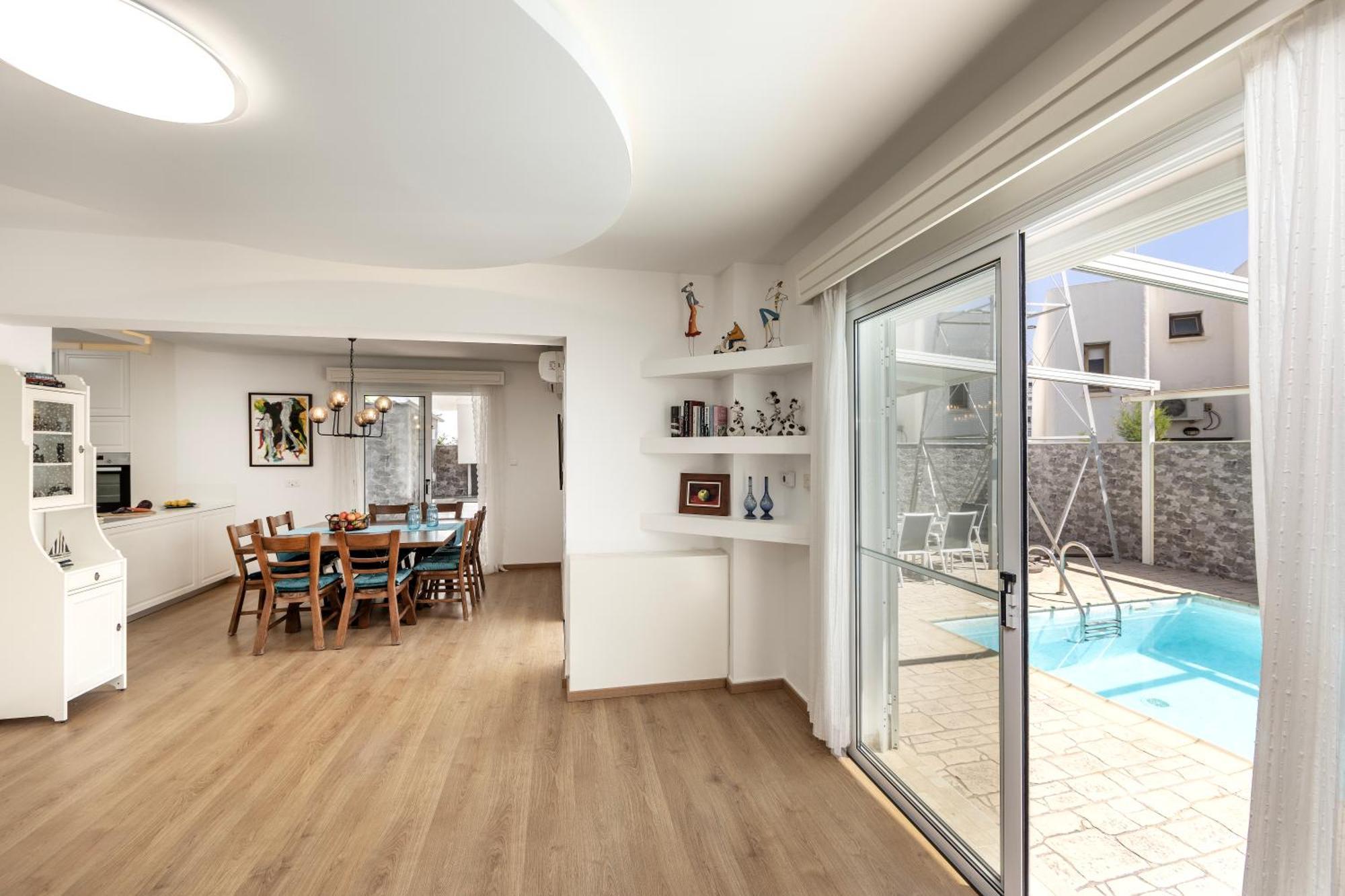 Accomoteleia Crystal Lagoon Protaras