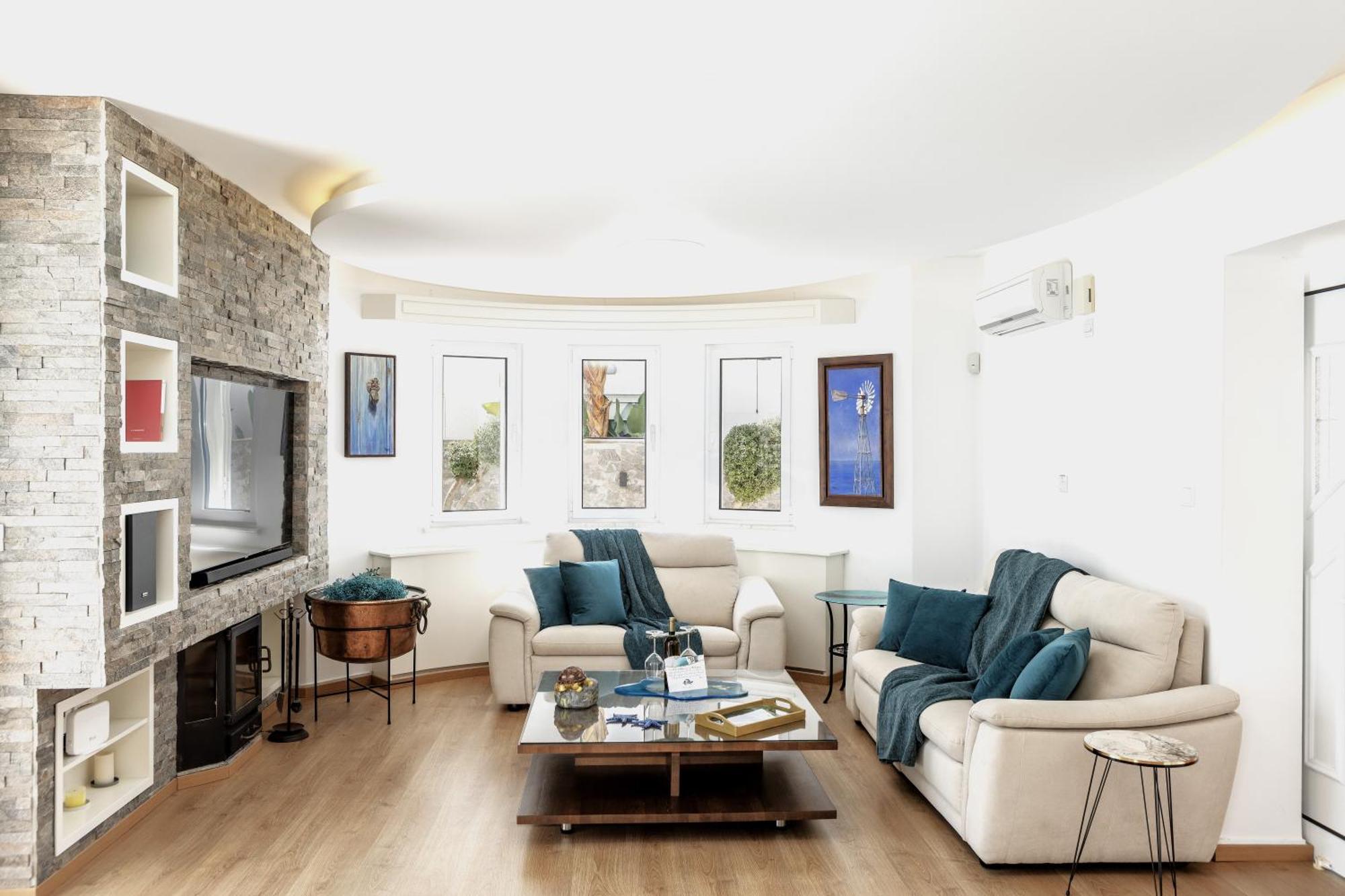Accomoteleia Crystal Lagoon Villa Protaras
