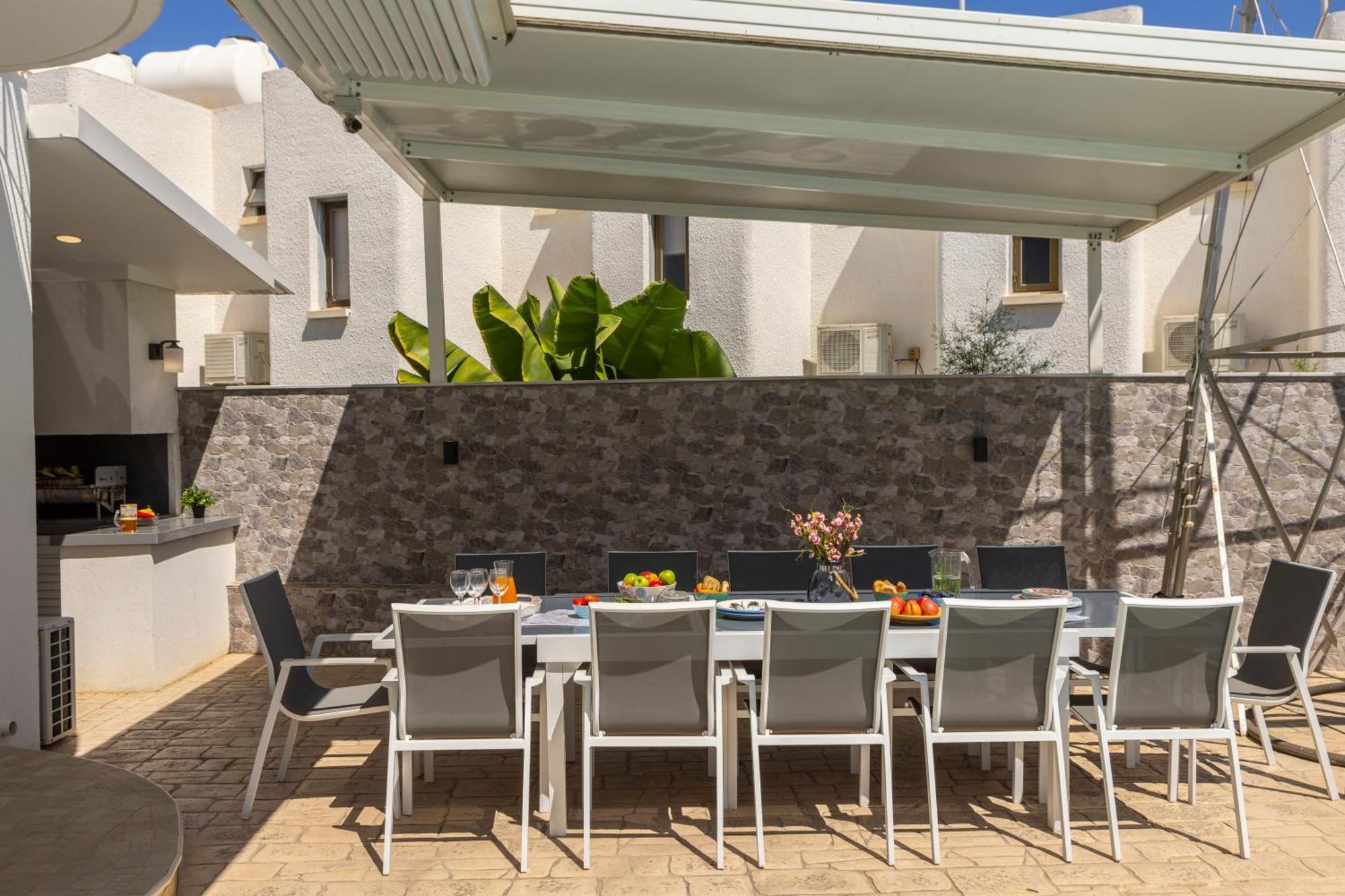 Accomoteleia Crystal Lagoon Protaras